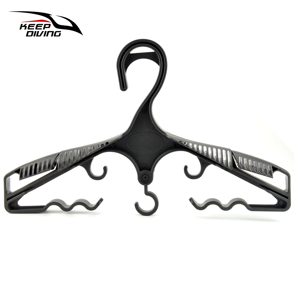 Zware duikkleerhanger Wetsuit  - Heavy Equipment Manufacturers recensie en prijs